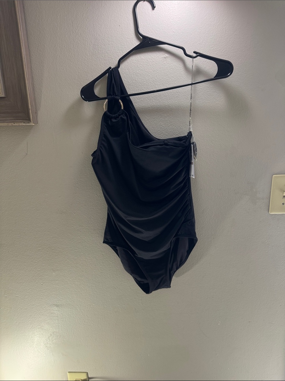 Michael Kors Black One-Shoulder Girls One-Piece Swimsuit - Picture 8 of 8